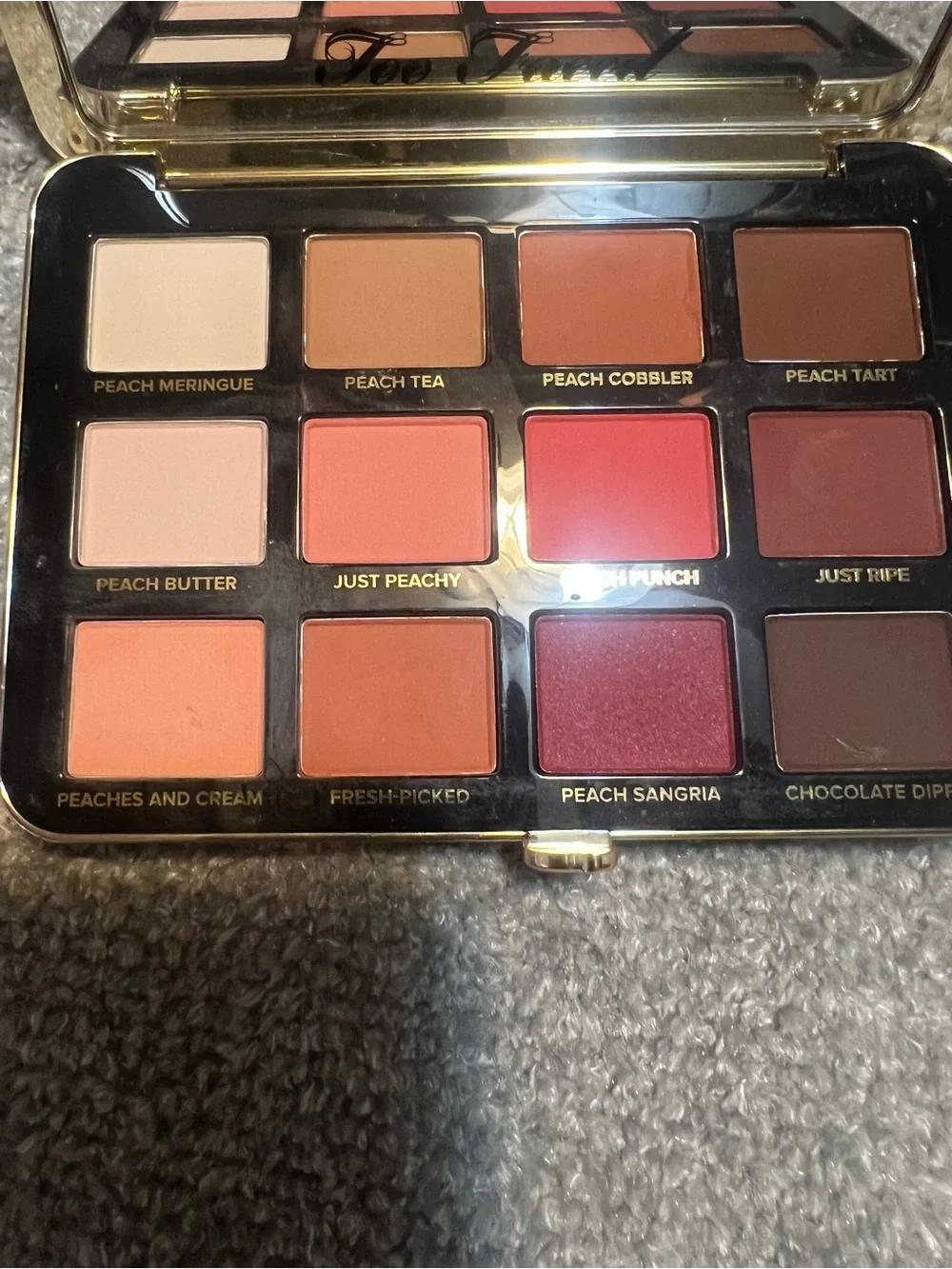 Too Faced Just Peachy Mattes